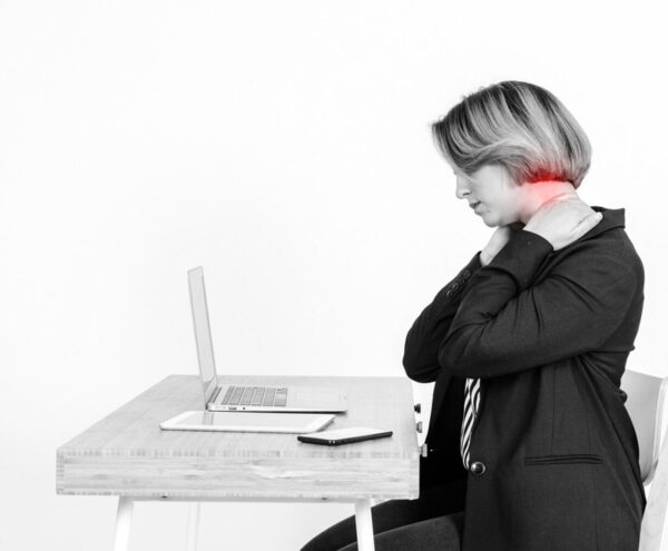 Ofis Çalışanları İçin Doğru Oturma Pozisyonları Bilgilendirme ve Destek Programı